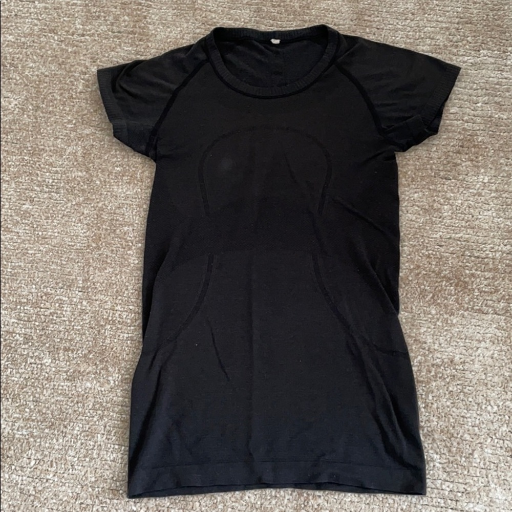 Lululemon swiftly tech